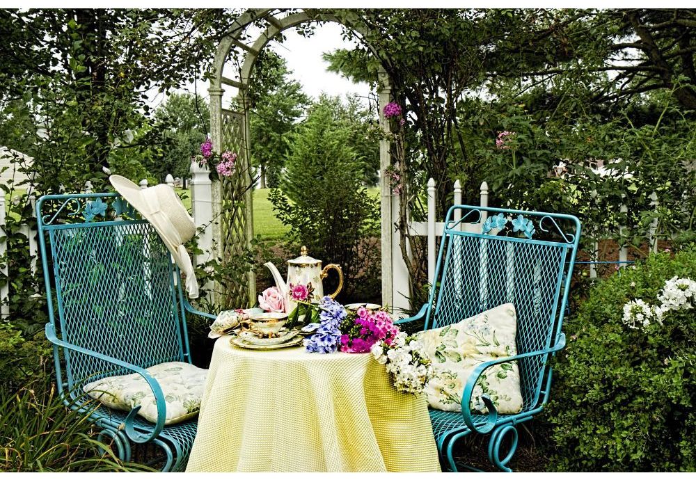 Create the Perfect Garden Relaxation Area